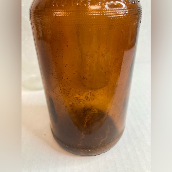 Vintage Glass Coca-Cola bottles with a beer bottle - Picture 2 of 12